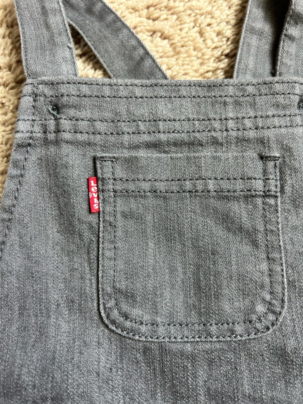 Levi's Gray Denim Short Overalls for Toddler - Picture 2 of 4